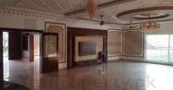 4 kanal Luxurious Banglow For Sale in DHA Phase 8