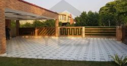 4 kanal Luxurious Banglow For Sale in DHA Phase 8