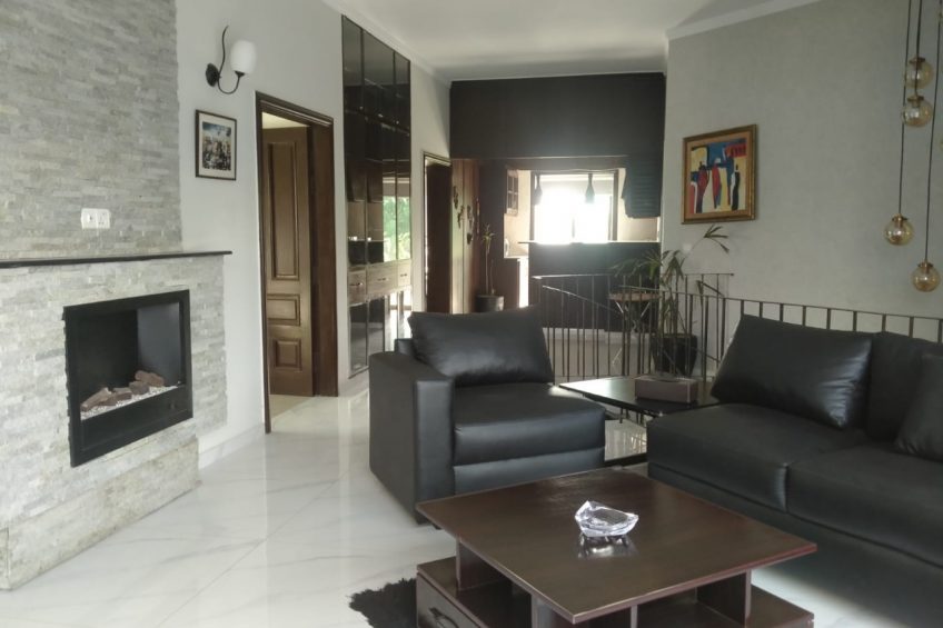 1 Kanal House available on rent in Phase 6 – Fully Furnished