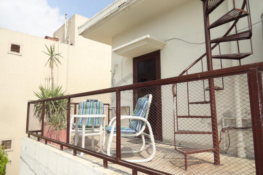 Paying Guest (PG) Accommodation Amazing Opportunity to Live DHA P3