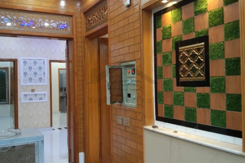 6 MArla House For Sale in Al Rehman Garden