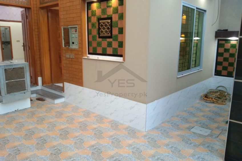 6 MArla House For Sale in Al Rehman Garden