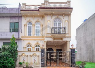 5 MARLA BRAND NEW HOUSE FOR SALE HOT LOCATION OF Bankers housing society near to ring road near to dha phase 4