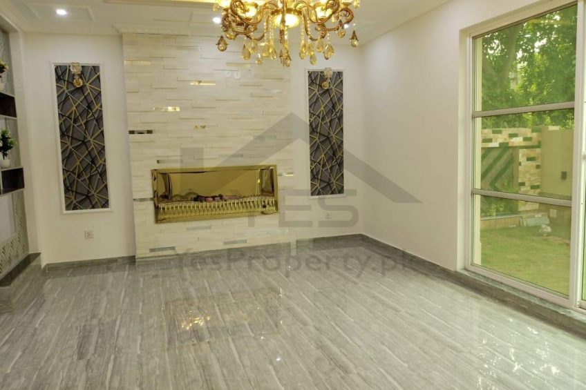 1 Kanal House for sale in Valencia town Lahore