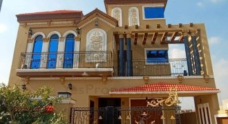 10 marla brand new house for sale in Park View City Lahore