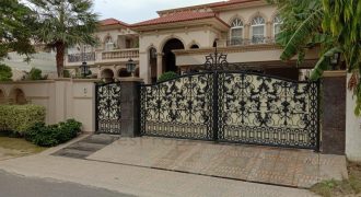 2 kanal luxury banglow available for sale in DHA phase 1