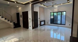 Dha Lahore 10 Marla full Brand New House For sale