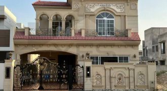 10 MARLA SPANISH HOUSE FOR SALE IN DHA PHASE 6