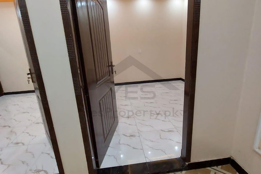 2.5 Marla Beautiful House For sale Loctaed at medical housings society canal road Lahore