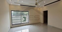 1 Kanal Luxury House for sale in DHA Lahore