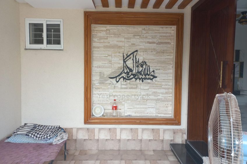 5 Marla Brand New House For Sale in Bahria Town Lahore (Hot Location)