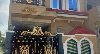 4 Marla Beautiful House for Sale in Al Rahman garden housings society canal road Lahore