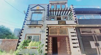 5 Marla Beautiful House For sale Loctaed at Al Rahman garden housings society canal road Lahore