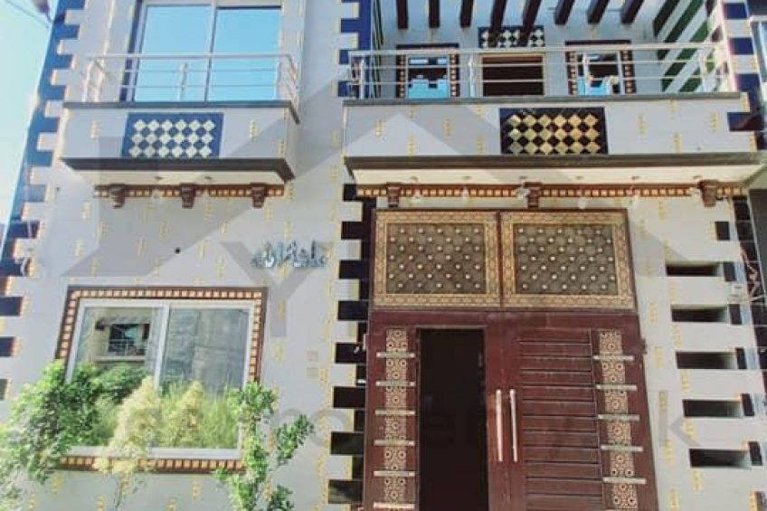 5 Marla Beautiful House For sale Loctaed at Al Rahman garden housings society canal road Lahore