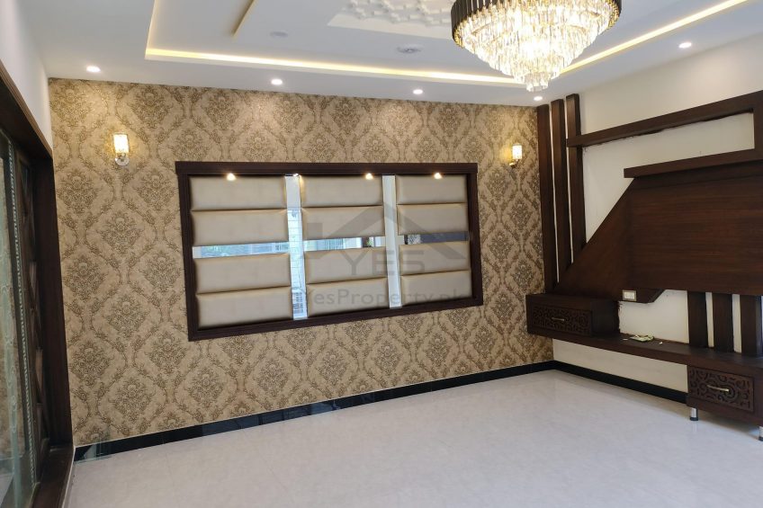 12 Marla Brand New House For Sale In Johar Town