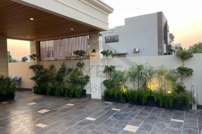 1 kanal luxury House For Sale in DHA