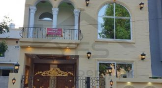 5 Marla Modern house for sale in Park view city Lahore