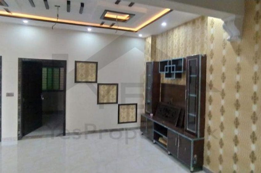 A well Built 5 Marla Double Story Duplex House available For Sale in Al Rahman Garden Phase 2