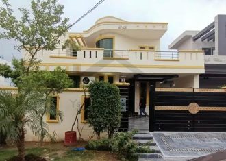 10 marla brand new house for sale in Central Park Housing Scheme main ferozpur road lahore