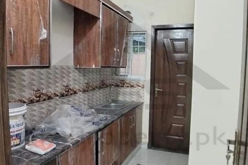 5 marla complete house for sale in khayaban e amin society