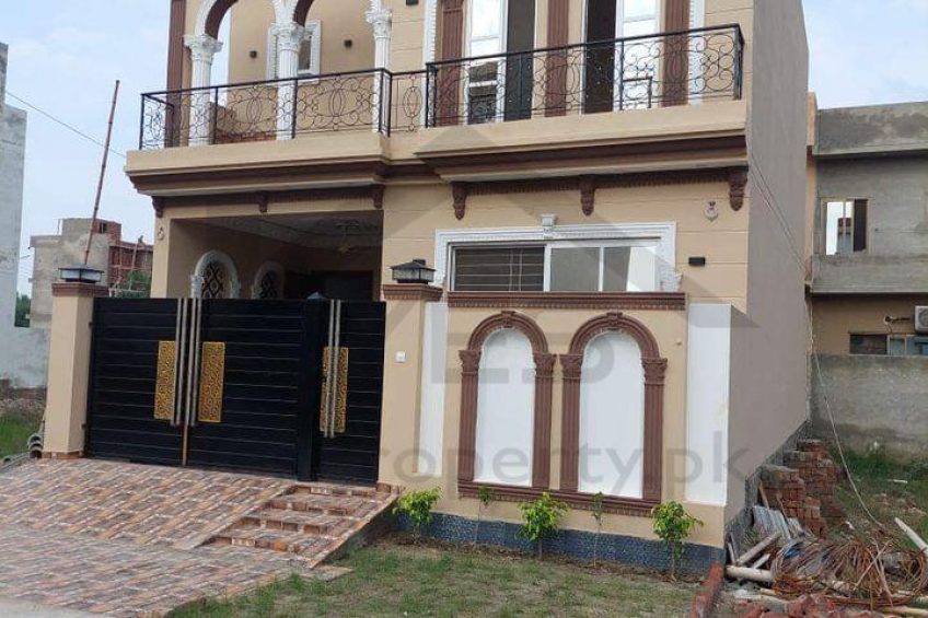 5 marla brand new house for sale in Central Park Housing Scheme main ferozpur road lahore