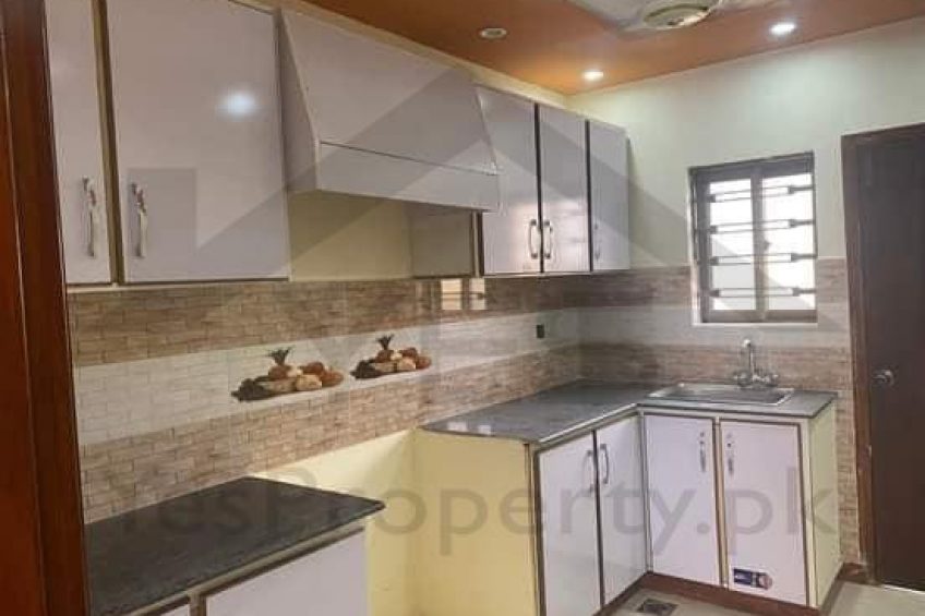 5 marla complete house for sale in khayaban e amin society