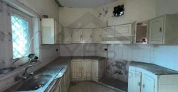 1 kanal single story old constructed house for sale in Doctor society canal road