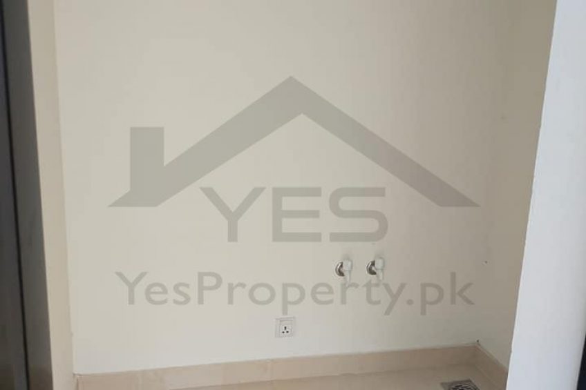 5 marla brand new house available for Rent in Dream Gardens lahore