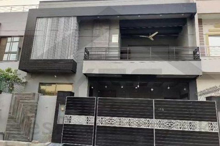 10 Marla House For Sale Society Entrances Main RAIWIND Road and KHAYABAN-E-JINNAH Road