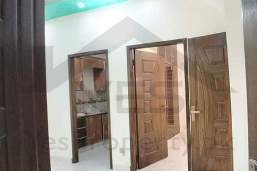 5 marla complete house for sale in khayaban e amin society