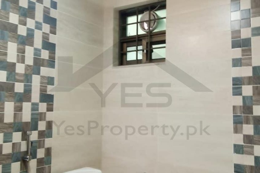 Beautiful Apartment For Rent in Askari 11