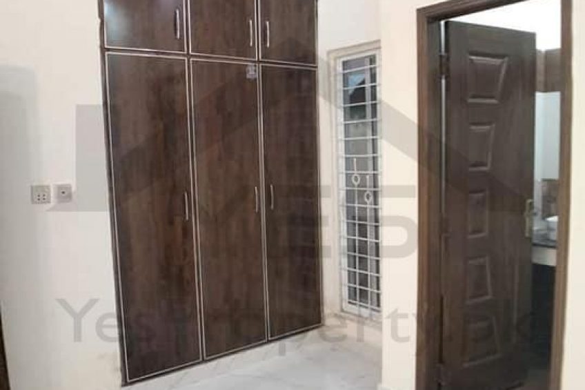 5 marla complete house for sale in khayaban e amin society