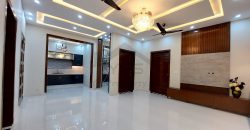 10 marla brand new house for sale in Bahria Town Lahore