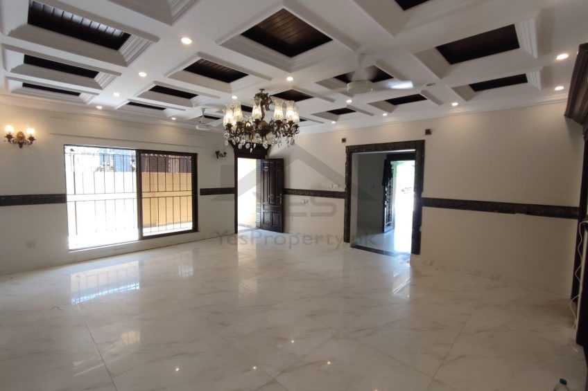 1 Kanal Used House Double Unit Available For Sale in DHA Phase 2 Islamabad