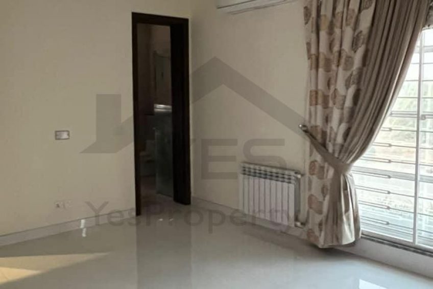 BRAND NEW LUXURY KANAL UPPER PORTION AVAILABLE FOR RENT in BAHRIA ORCHARD LAHORE