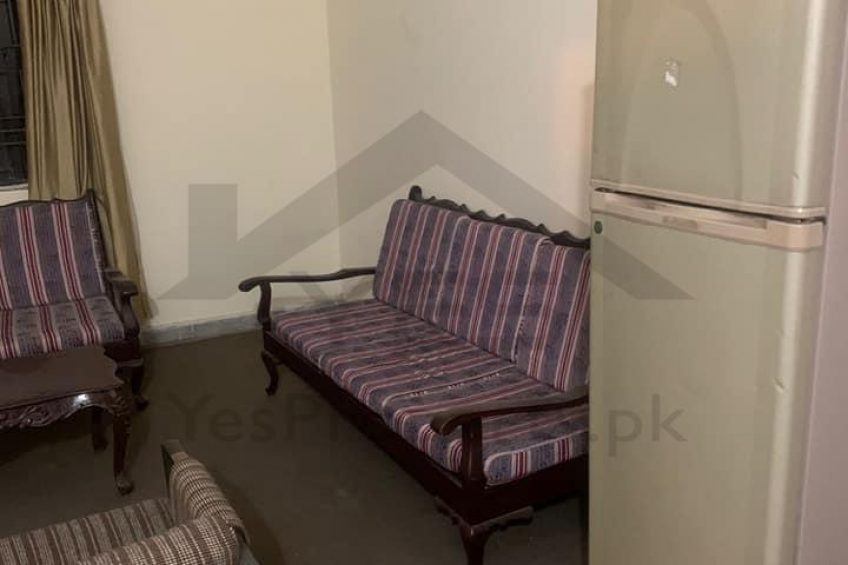 Furnished Appartment Available For Rent in DHA 4