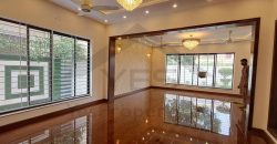 1 Kanal Luxury House for sale in DHA Lahore