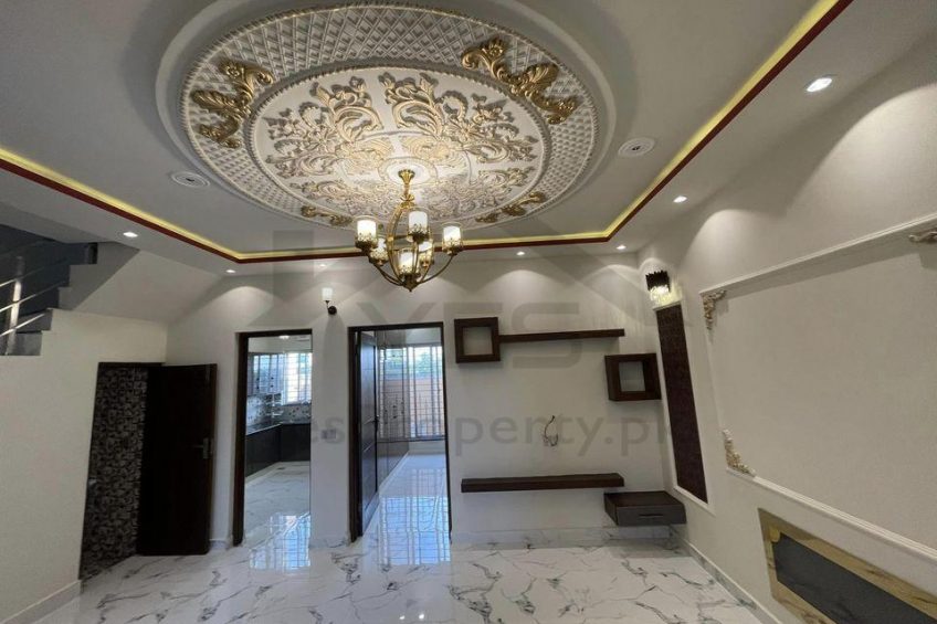 5 Marla House for sale in Lake City Lahore