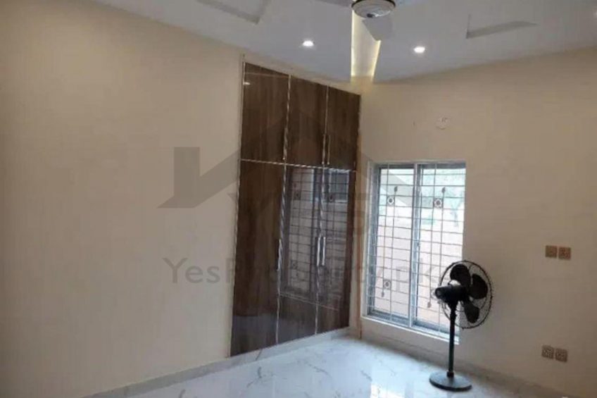 5 Marla Full House Available For Rent In Bahria Town Lahore