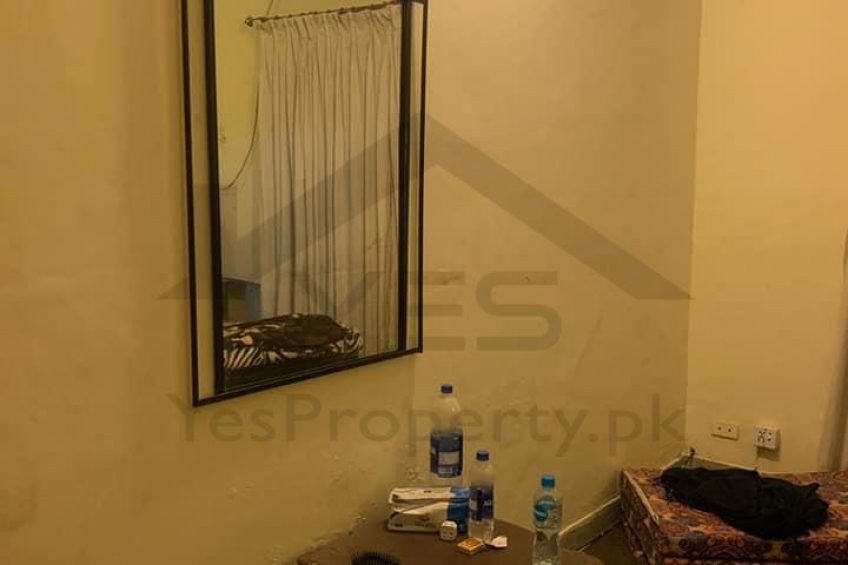 Furnished Appartment Available For Rent in DHA 4