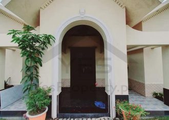 5.5 kanal luxury Farm house for sale in Sue-e-Asal