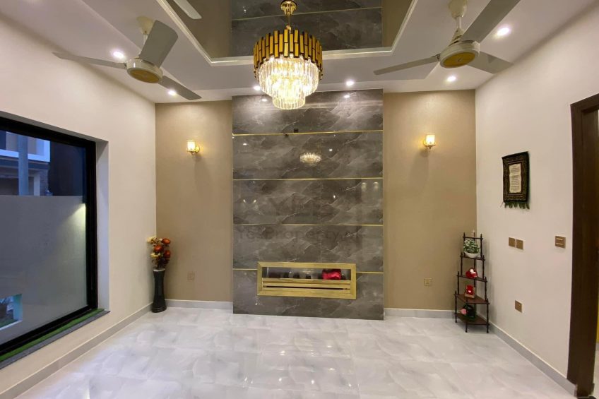 3 Marla Brand New Semi Furnished Pair House 𝐢𝐧 , AL Kabir Town Phase Lahore 𝐅𝐨𝐫 Sale.