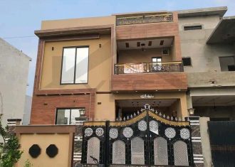 5 Marla Brand New Luxurious House For Sale At Perfect Location In Park View City Near Thokar niazbaig Lahore