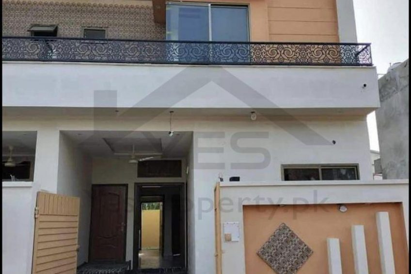 4 marla brand new house for sale in Central Park Housing Scheme main ferozpur road lahore