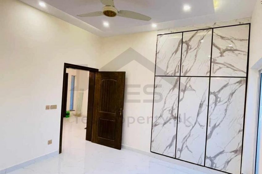 5 Marla Brand New beautiful house for sale in Banker Housing Society near DHA phase 4 Lahore