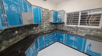 10 marla brand new house Urgent sale in DHA