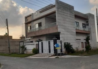 7.5m Luxurious and Corner House on 40ft road for sale at Al Rehman Garden ph-2 Near Saggian/ Sharqpur road lhr