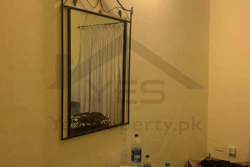 Furnished Appartment Available For Rent in DHA 4