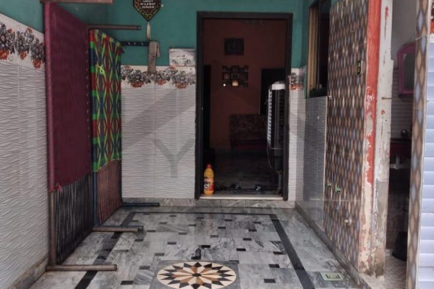 3 marla house fore sale in moiz town Near Amir town