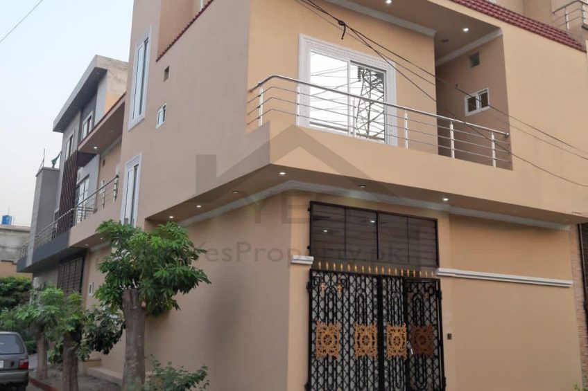 5 Marla Triple Story Corner House for Sale Location: Sajid Garden, Lahore Medical Housing Scheme